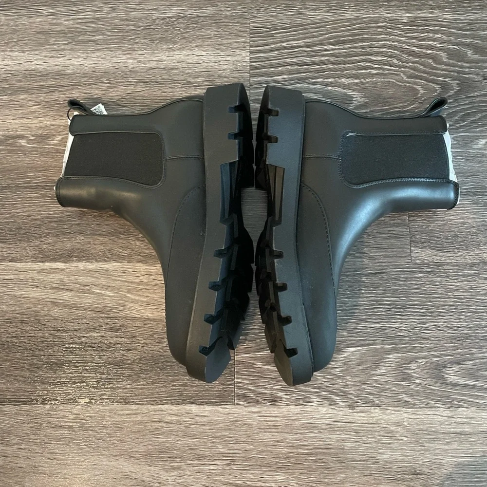 Zara Chunky Chelsea Boots - Picture 5 of 7